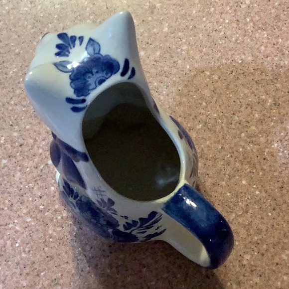 Delft Blue Cat Milk Jug Creamer with dark blue bow and markings NUMBERED - Picture 9 of 12